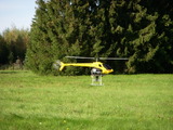 Piloodita väikekopter JR Voyager 260 GSR kaugseiremõõtmisteks. 2008 suvel Tõraveres.