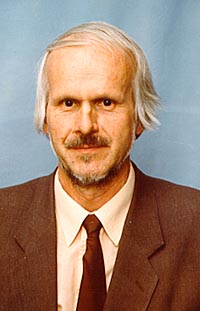 G.
Vainikko
